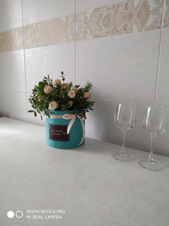 Apartment Prospekt Lenina 20 โกเมล ภายนอก รูปภาพ